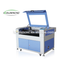 Machine de découpe laser 6040 avec des machines de découpe de gravure de 600 * 400mm pour le coupeur de bois avec caméra CCD